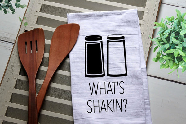 Funny Tea Towel, What's Shakin, Salt and Pepper, Funny Kitchen Towel, Kitchen, Kitchen, Dish Towel, Flour Sack Towel, Cute Kitchen Towel