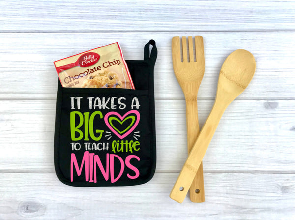 It Takes a Big Heart to Shape Little Minds Custom Potholder, Kitchen, Pot Holder, Personalized Pot Holder, teaching, teach, teacher