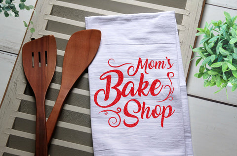 Mom's Bake Shop Tea Towel, Kitchen Towel, Kitchen, Personalized Towel, Kitchen, Mom's, Moms, Bake Shop